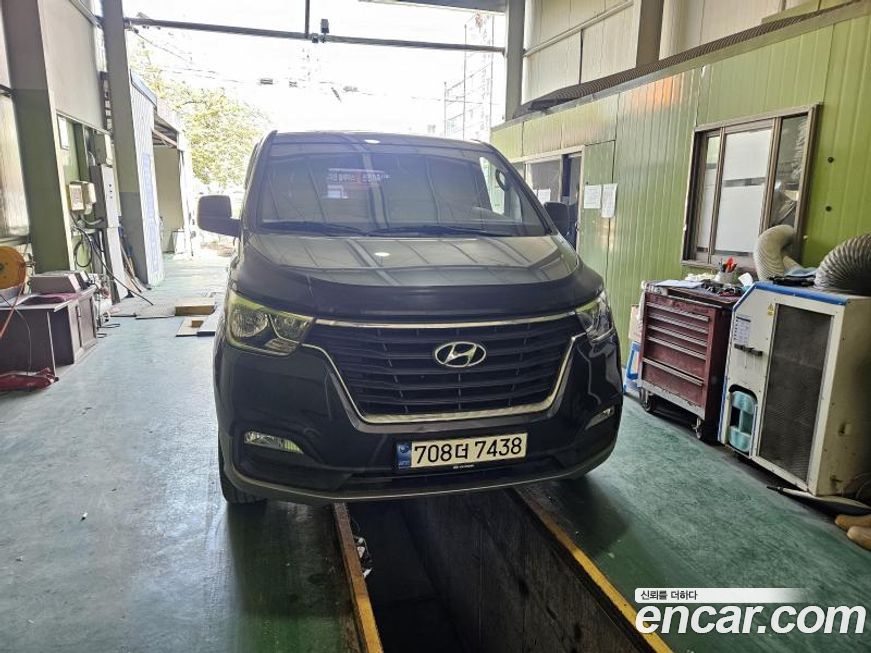 Hyundai Starex 2019