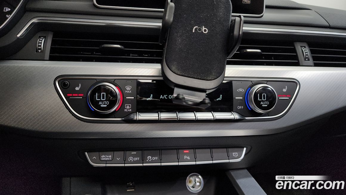 Audi A4 2019