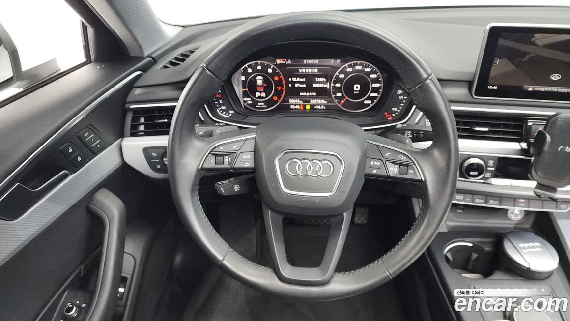 Audi A4 2019