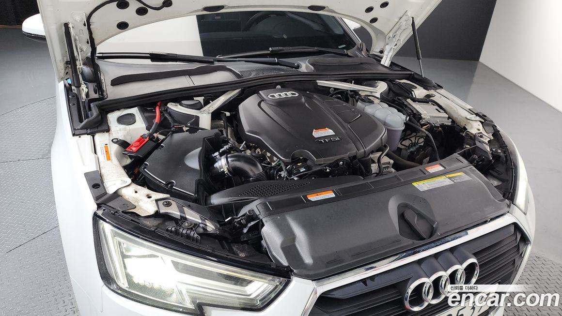 Audi A4 2019