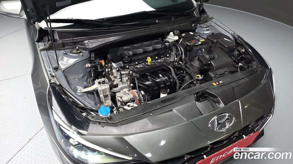 Hyundai AVANTE 2023