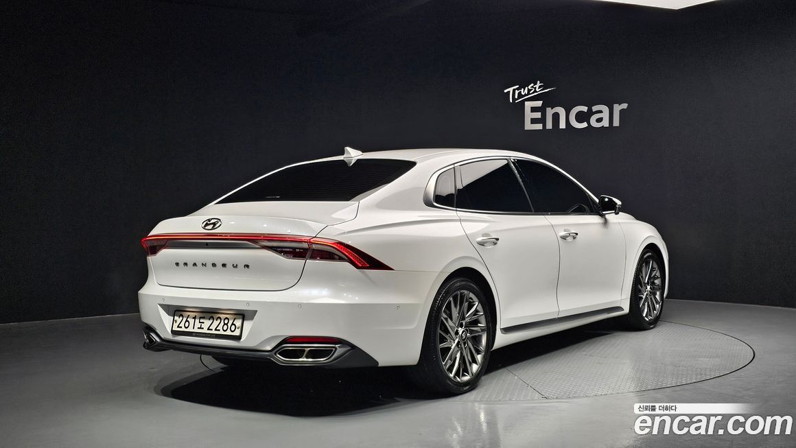Hyundai Grandeur 2020