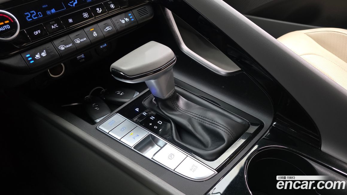Hyundai AVANTE 2023