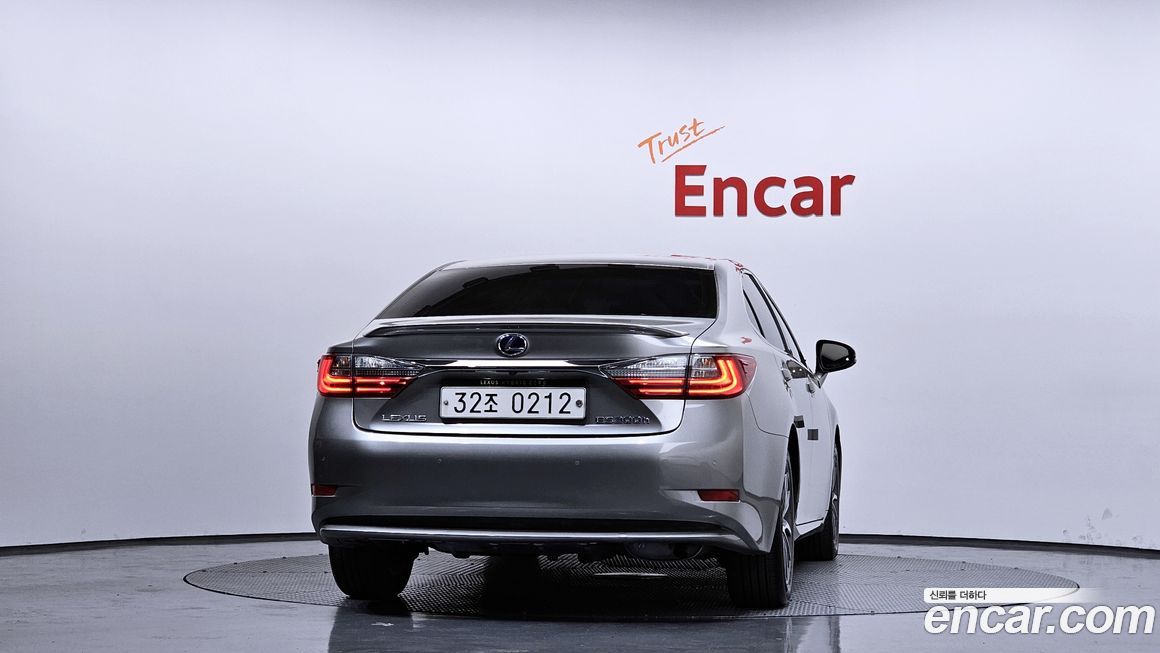 Lexus ES 2017