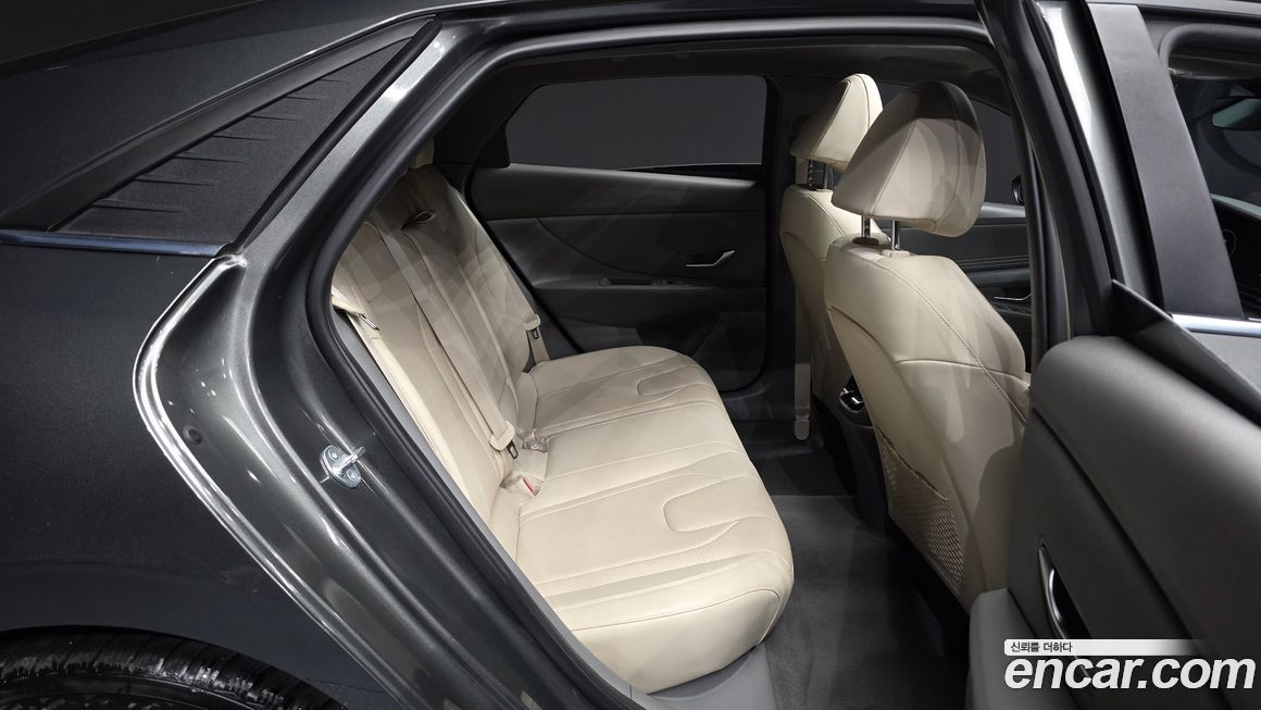 Hyundai AVANTE 2023