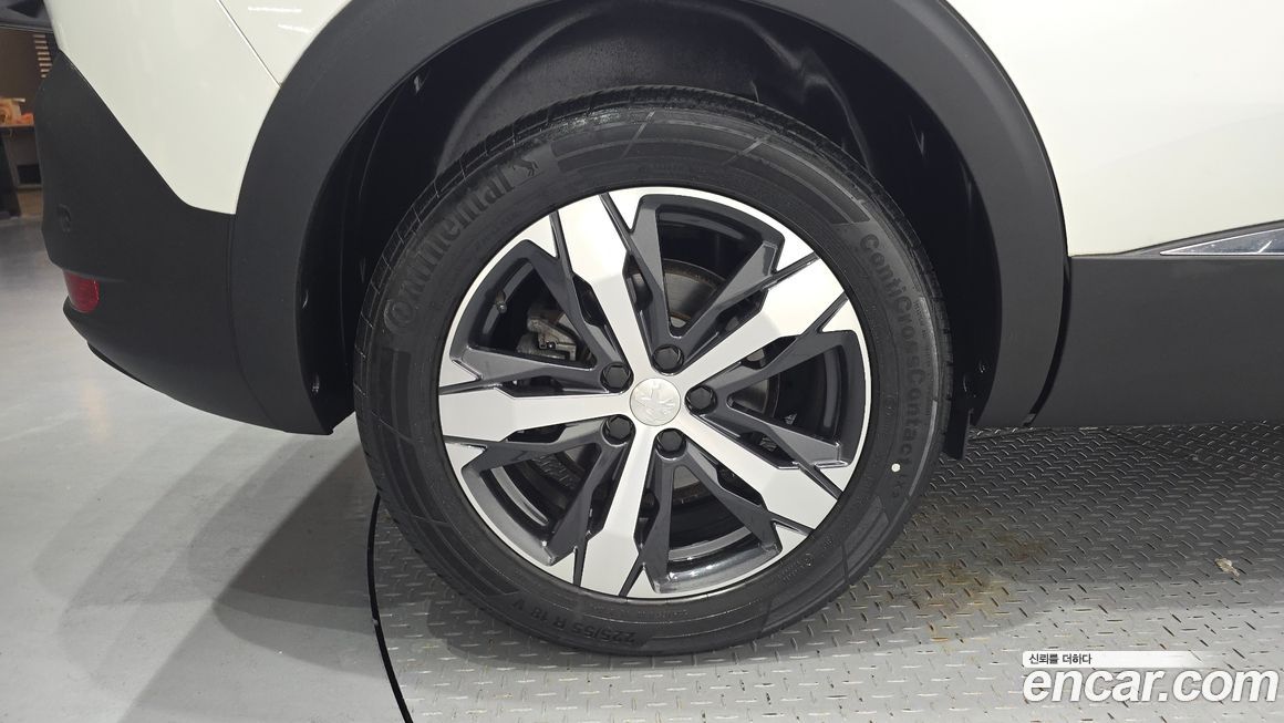 Peugeot 5008 2020