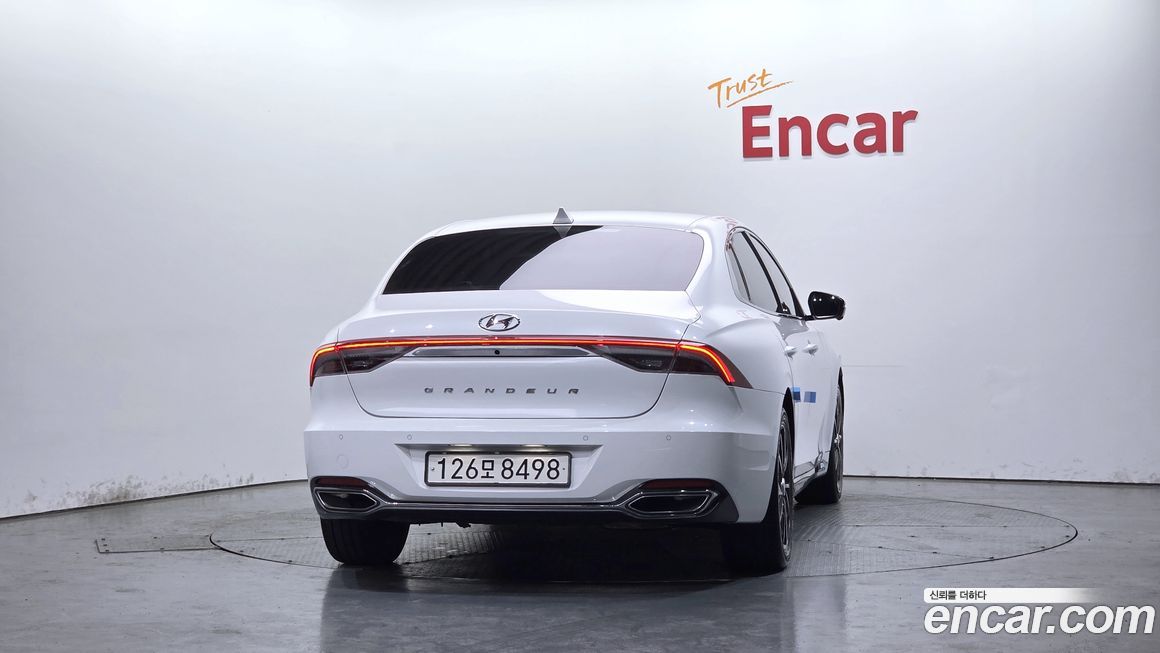 Hyundai Grandeur 2022