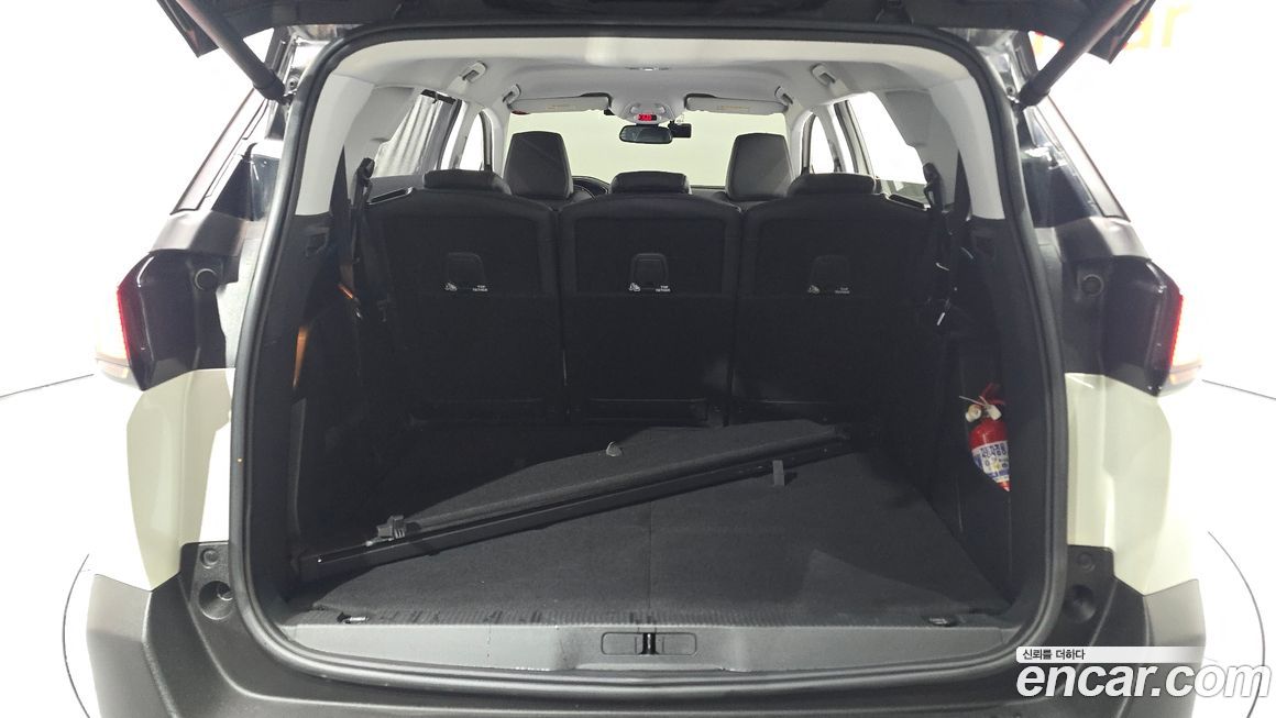 Peugeot 5008 2020