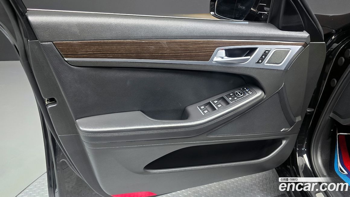 Genesis G80 2018