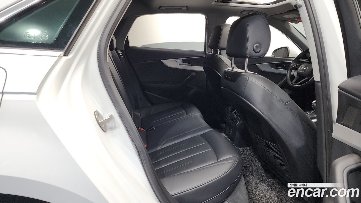 Audi A4 2019