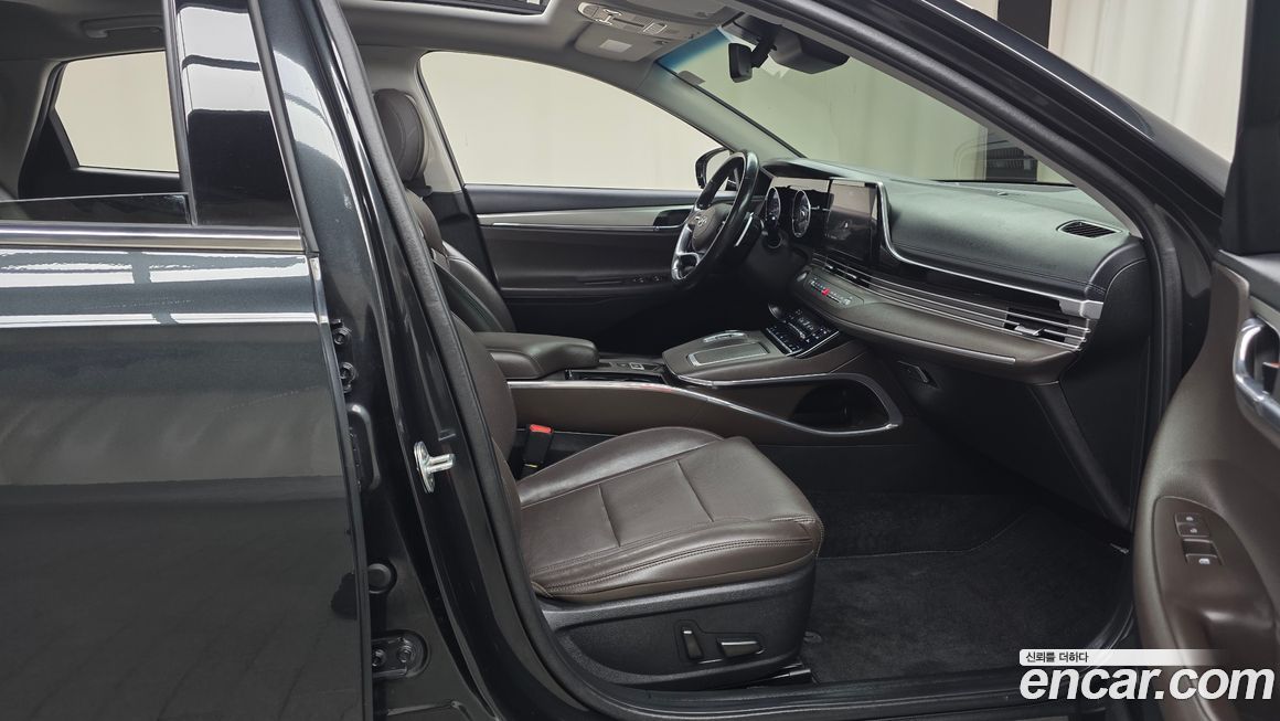 Hyundai Grandeur 2020