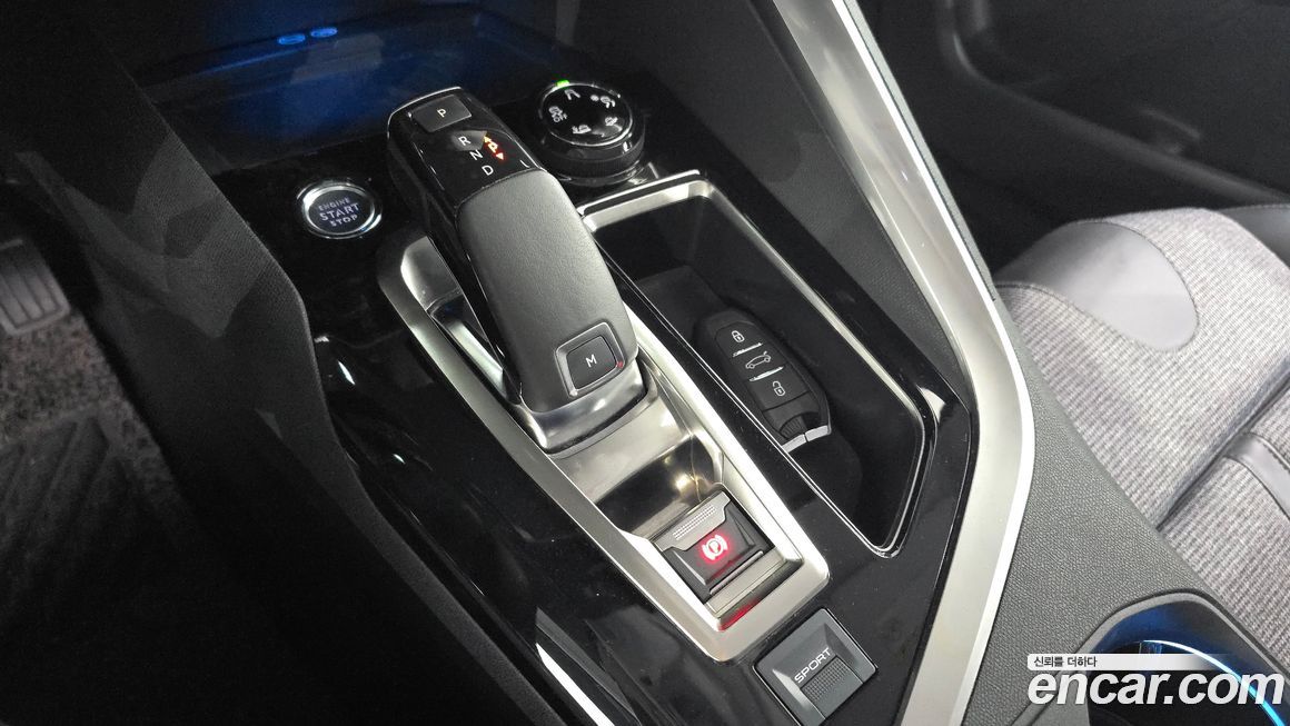 Peugeot 5008 2020