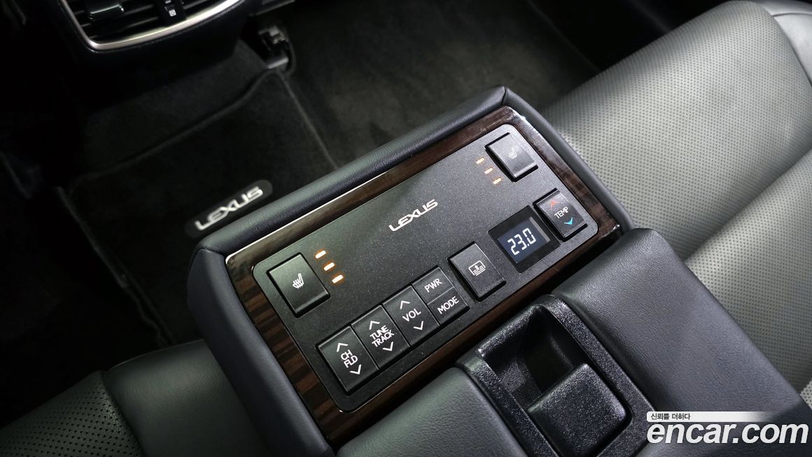 Lexus ES 2018