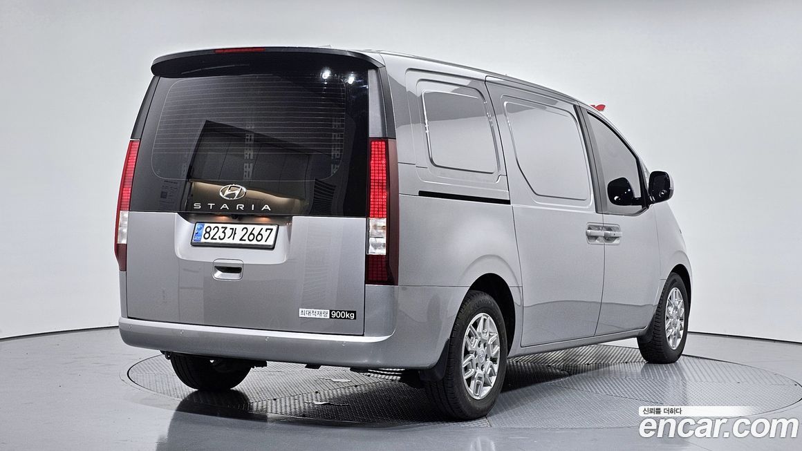 Hyundai Staria 2023