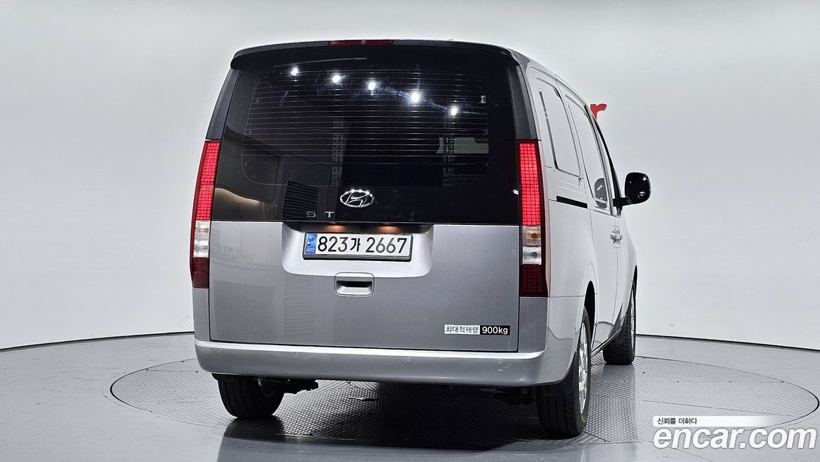 Hyundai Staria 2023
