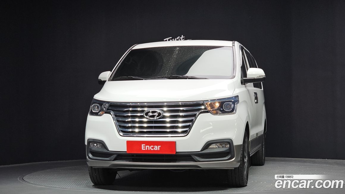 Hyundai Starex 2019