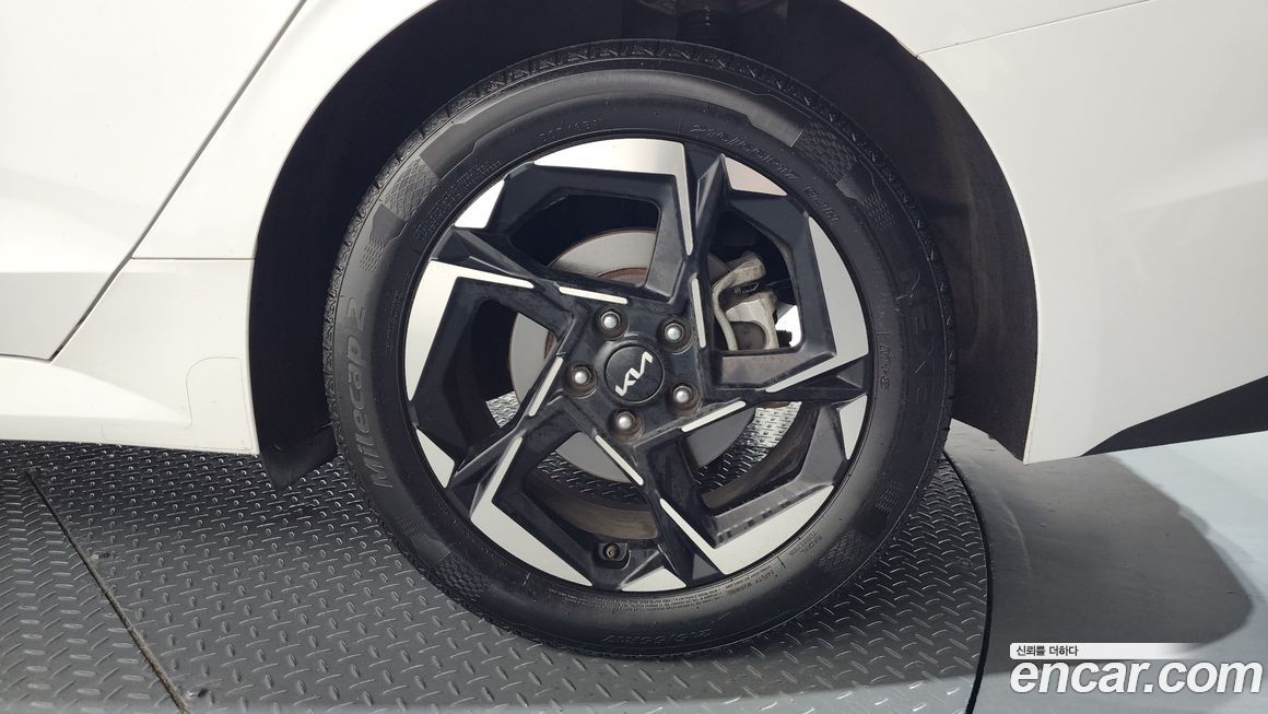 Kia K5 2024