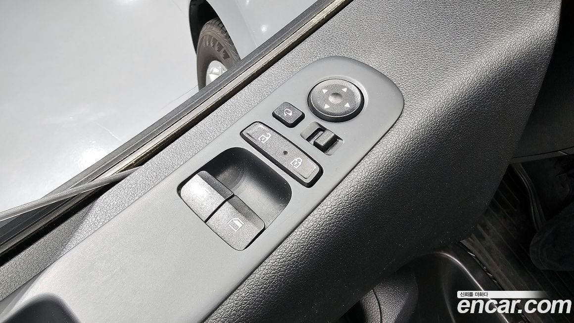 Hyundai Staria 2023