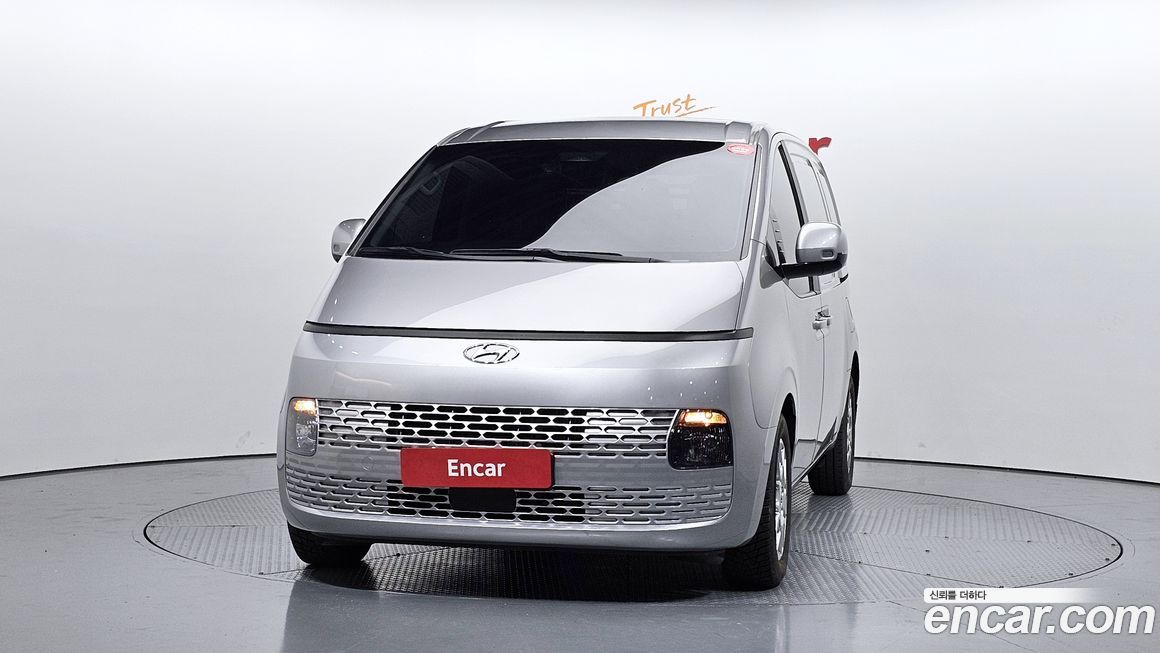 Hyundai Staria 2023