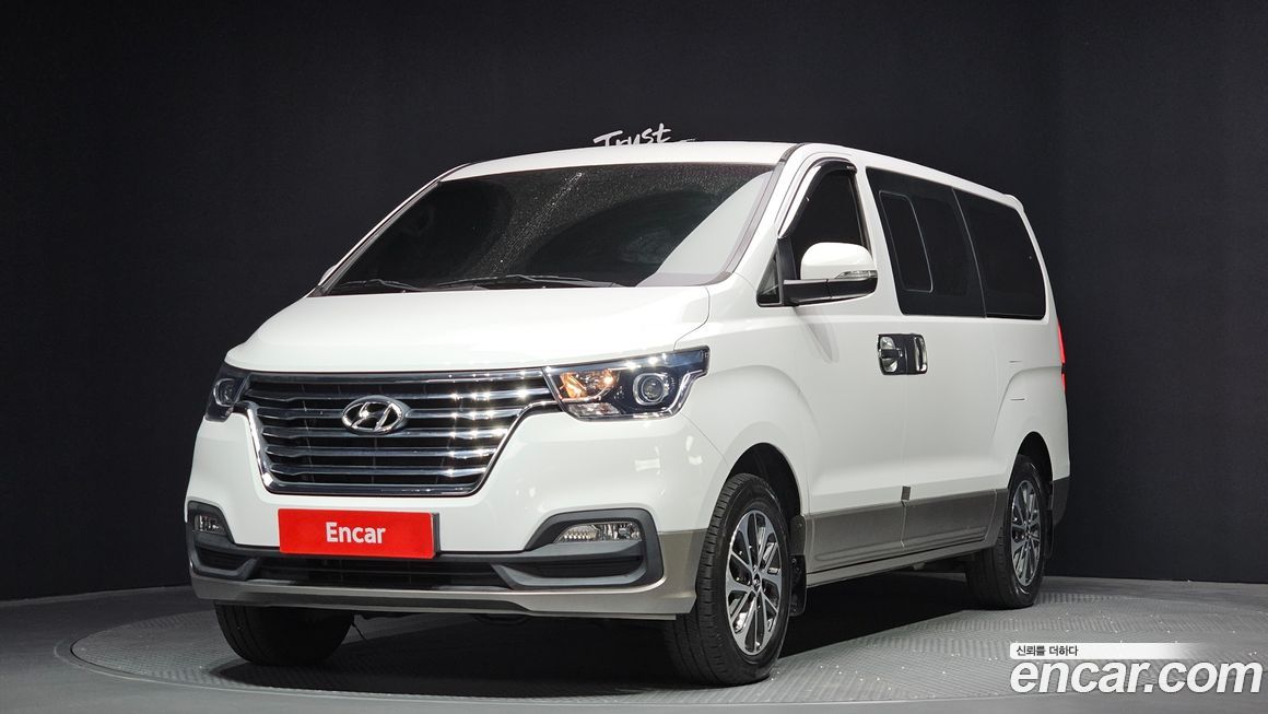 Hyundai Starex 2019