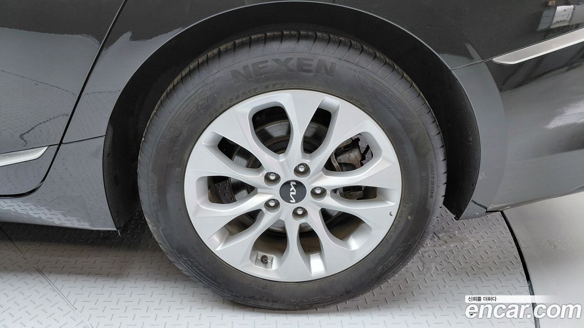 Kia K8 2022