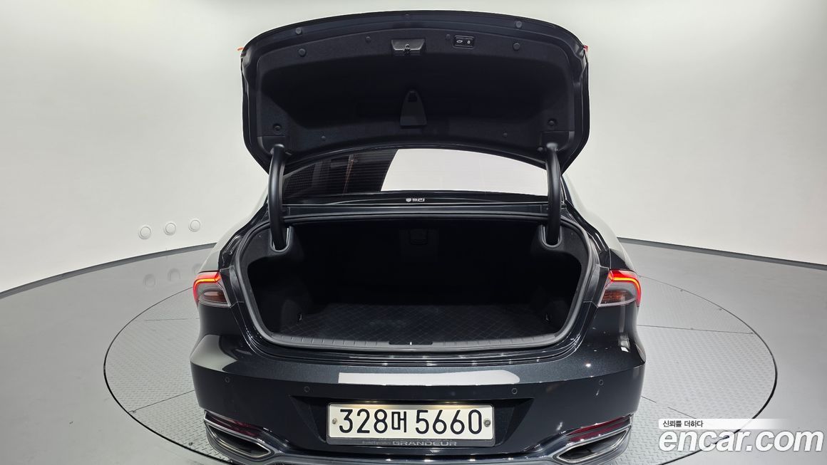 Hyundai Grandeur 2020