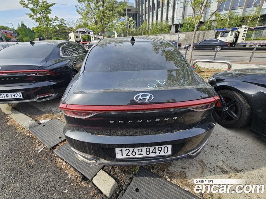 Hyundai Grandeur 2022