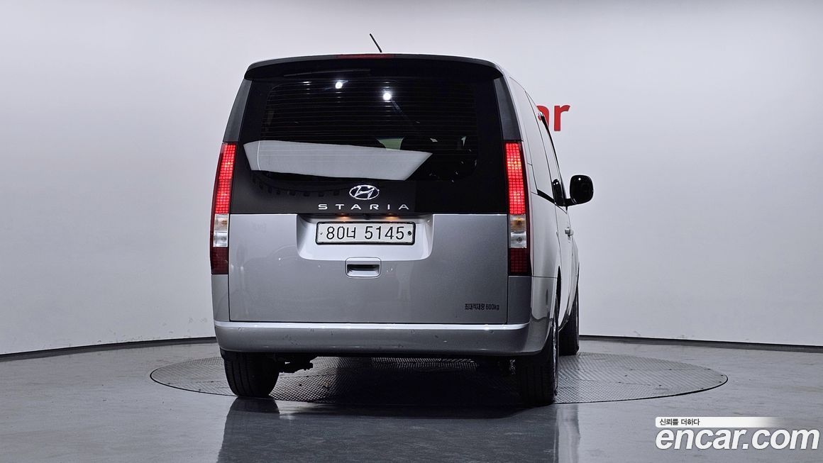 Hyundai Staria 2022
