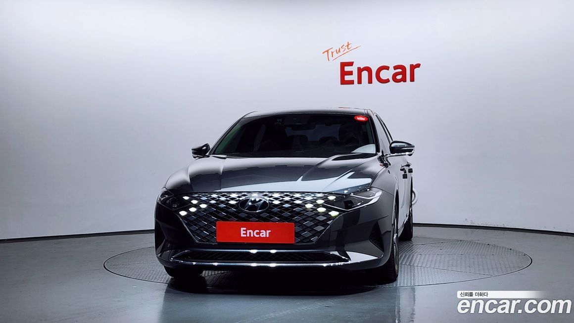 Hyundai Grandeur 2021
