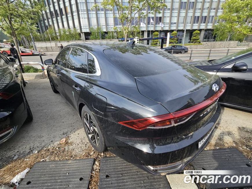 Hyundai Grandeur 2022