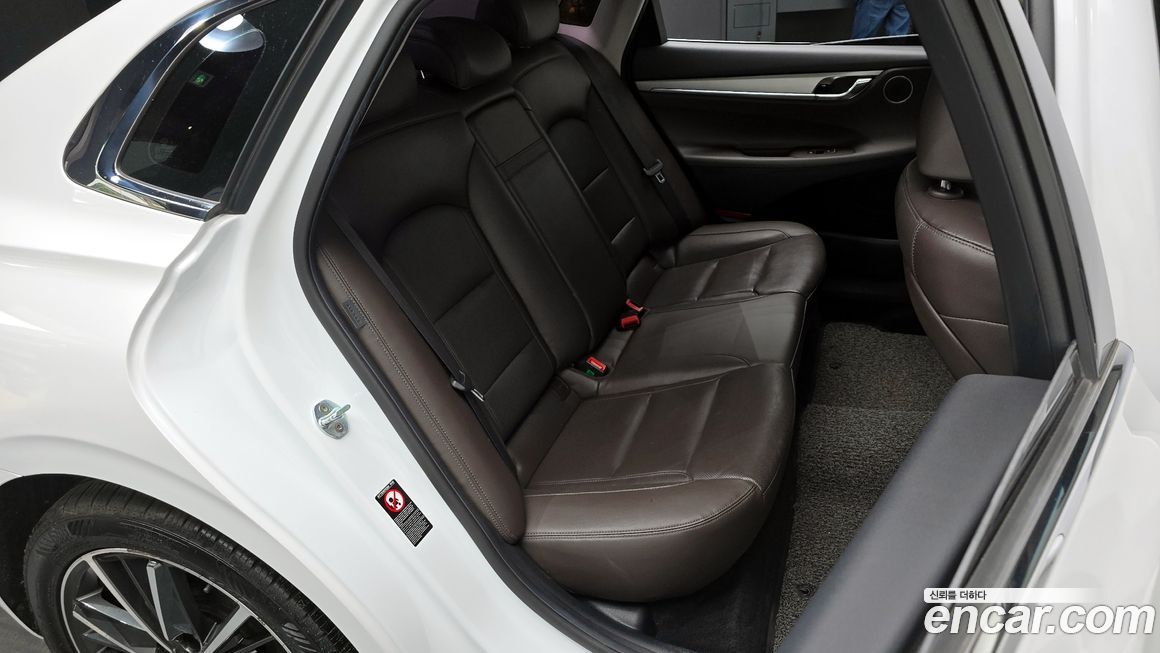 Hyundai Grandeur 2020