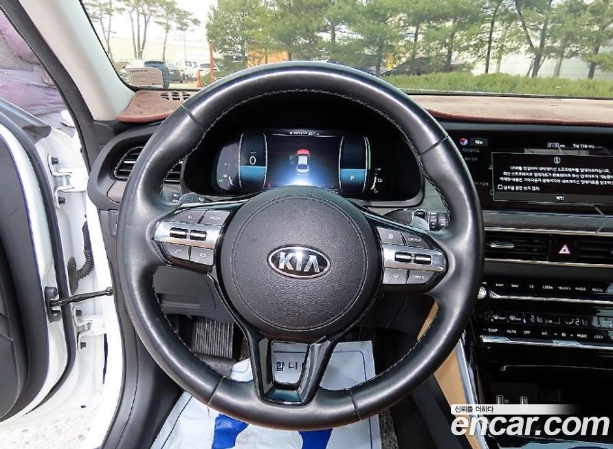 Kia K7 2020