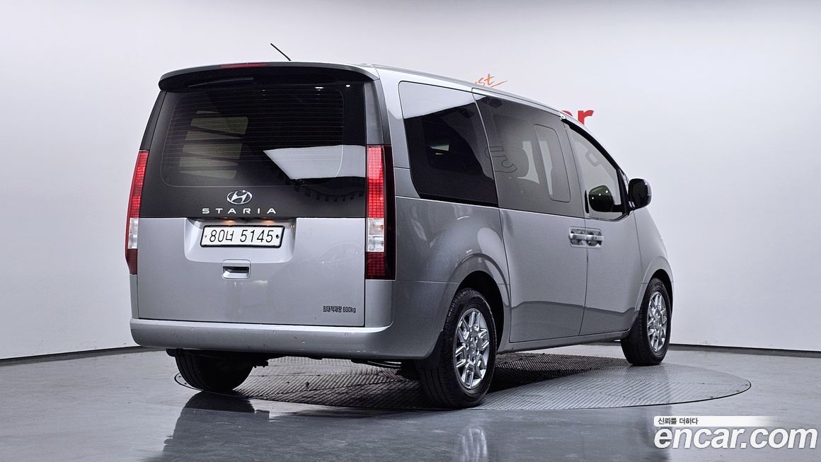 Hyundai Staria 2022