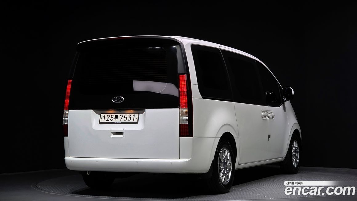 Hyundai Staria 2023