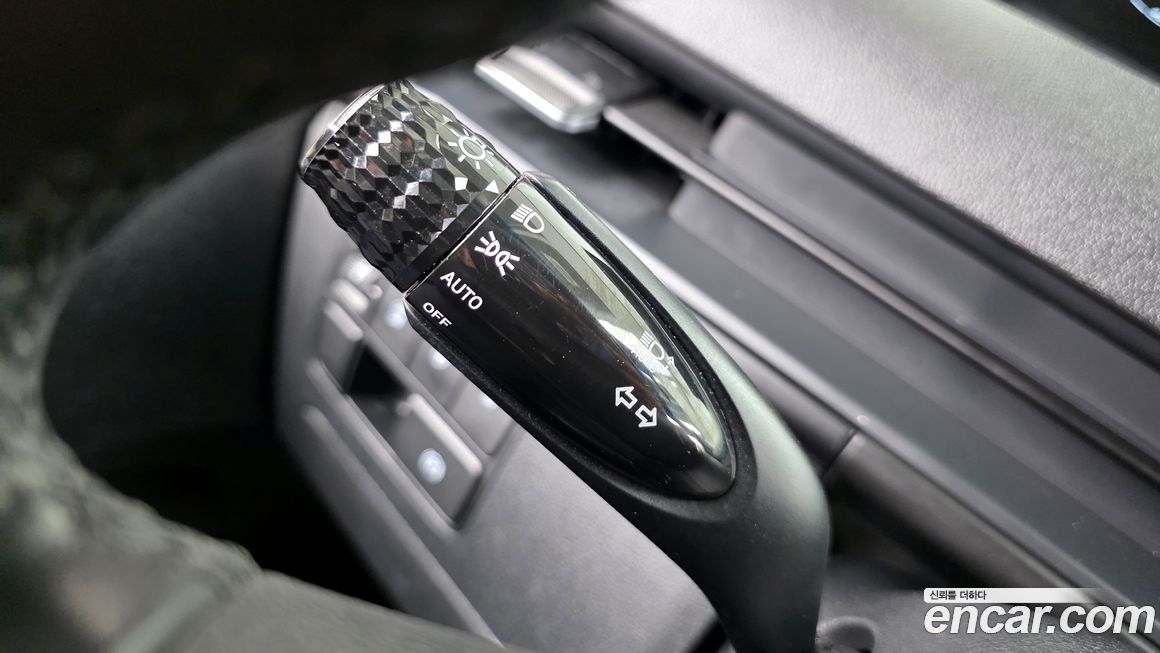 Hyundai Staria 2023