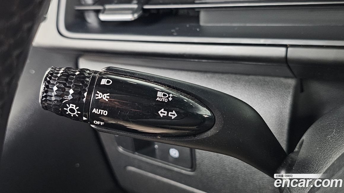 Hyundai Staria 2022