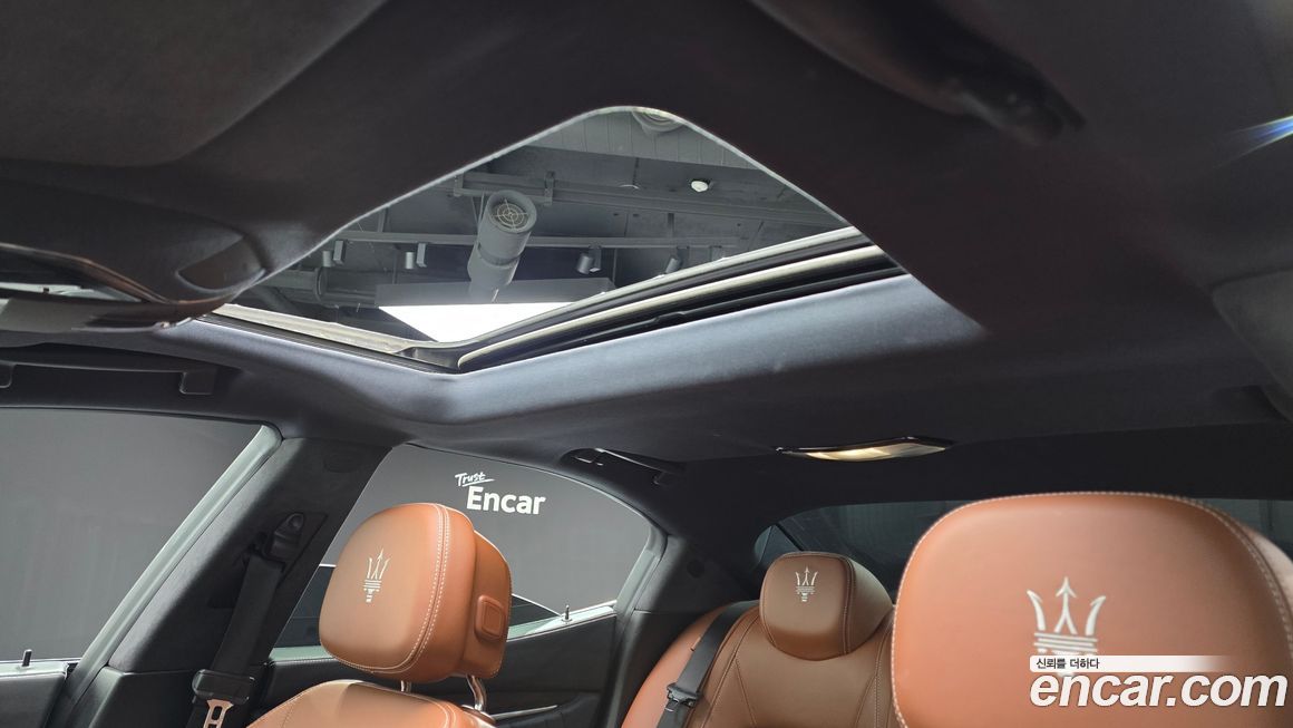 Maserati Ghibli 2019