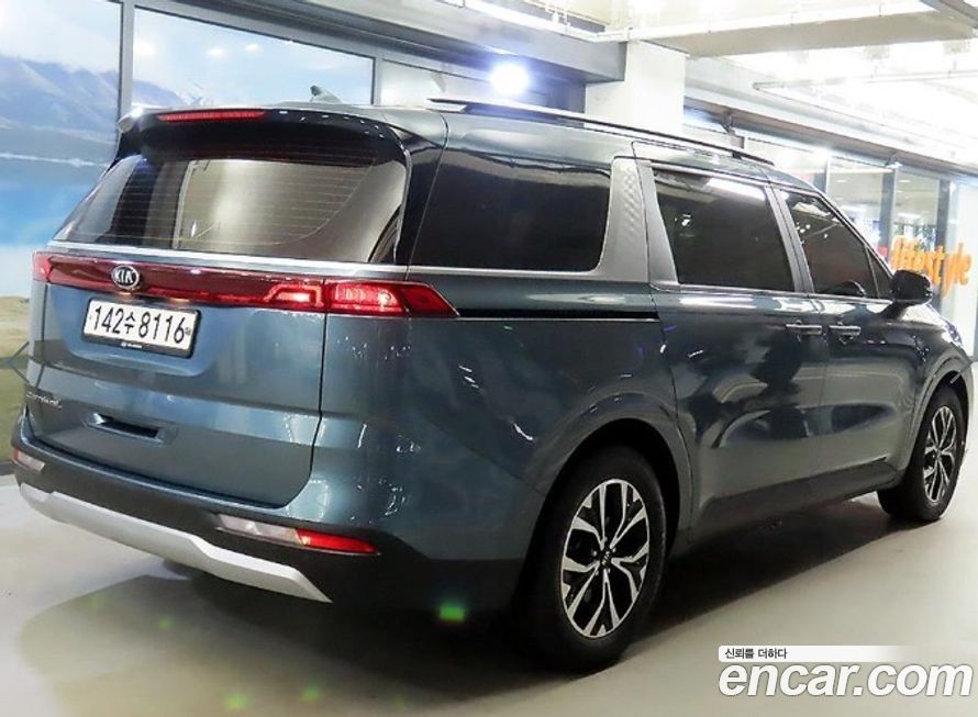 Kia Canival 2021