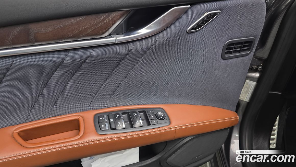 Maserati Ghibli 2019