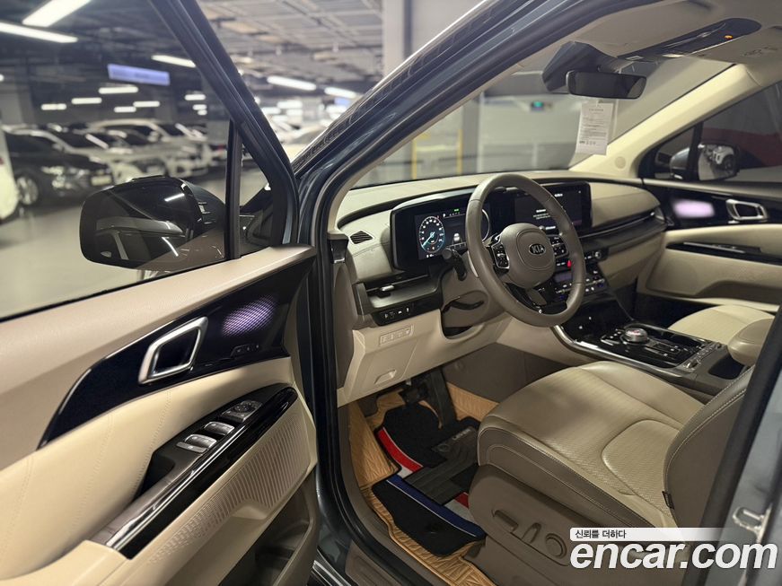 Kia Canival 2021