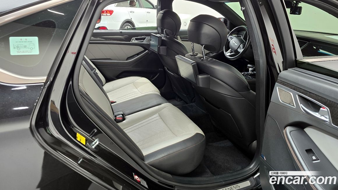 Genesis G80 2018