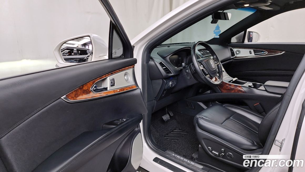 Lincoln Nautilus 2019