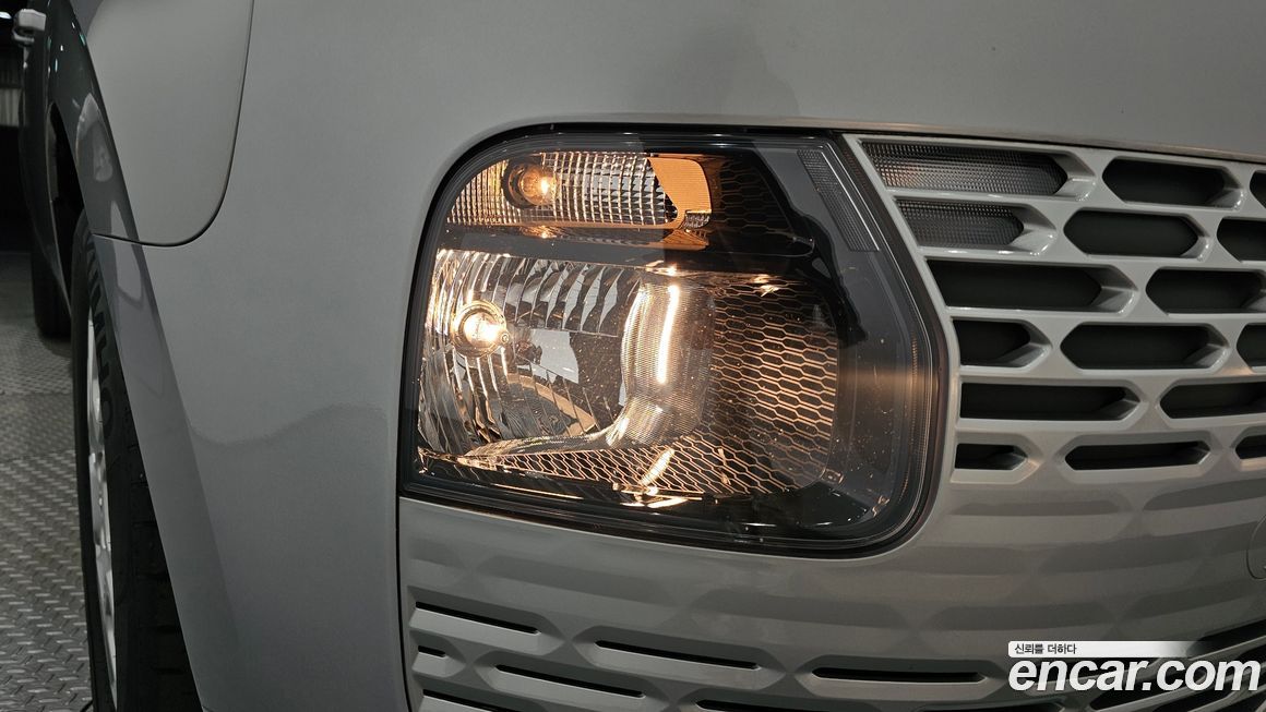 Hyundai Staria 2022