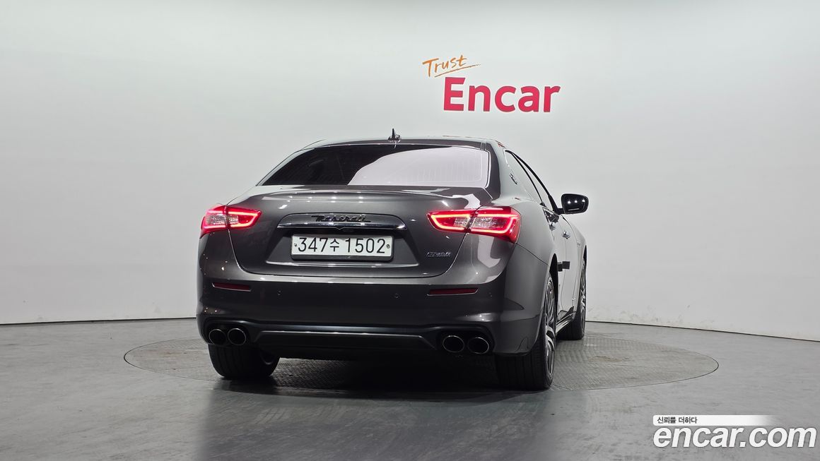 Maserati Ghibli 2019