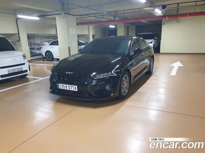 Kia K5 2023