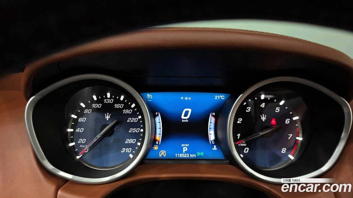 Maserati Ghibli 2019