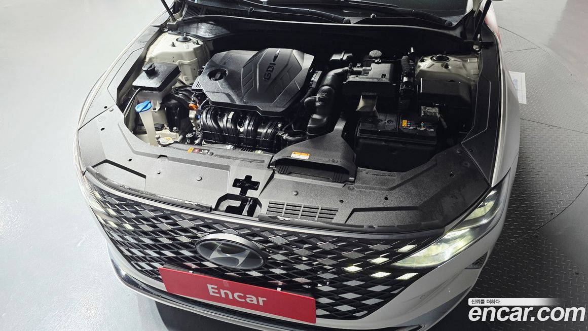 Hyundai Grandeur 2022