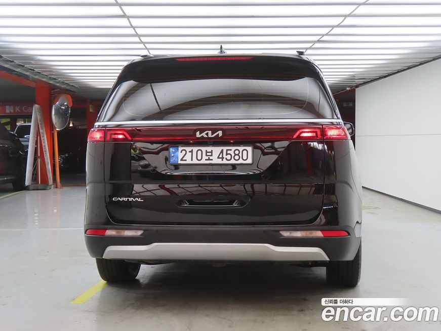 Kia Canival 2023