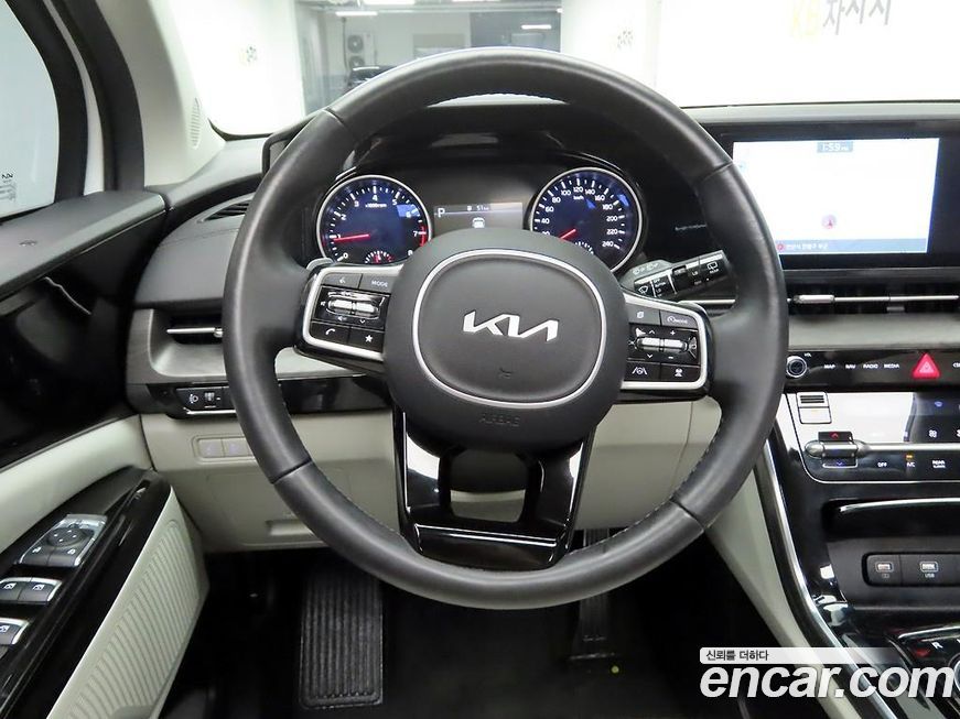 Kia Canival 2023