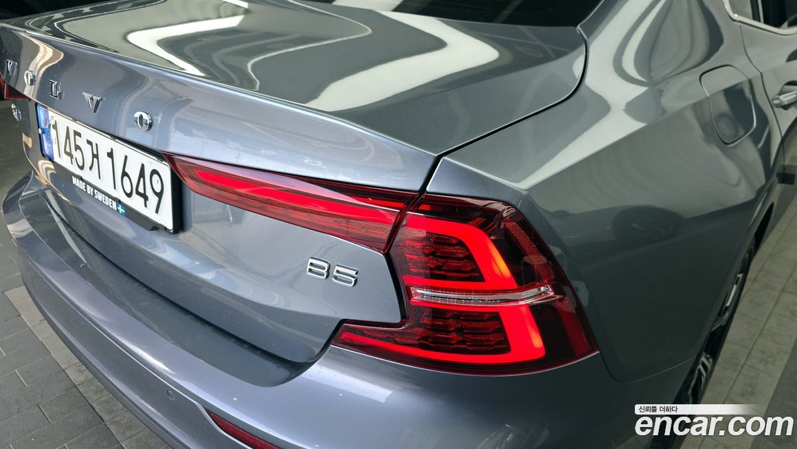 Volvo S60 2021